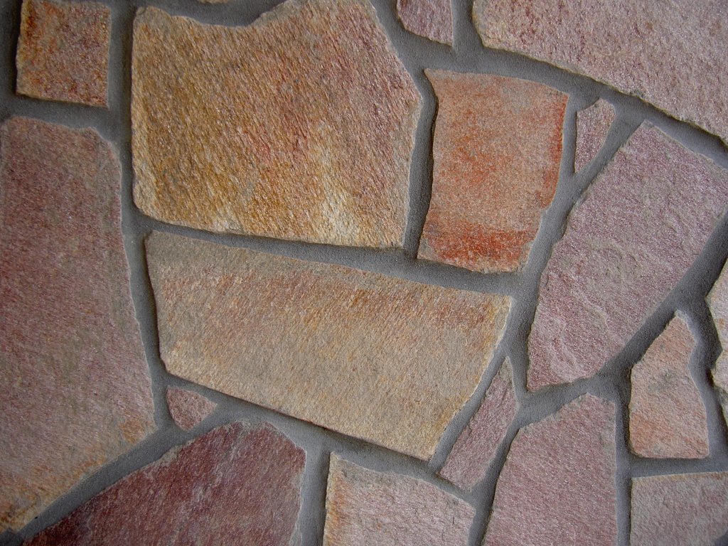 Wandverkleidung Steinoptik oder Polygonalplatten
