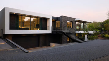 Kubistische Villa mit Geopietra-Fassadensteinen | Architektur: Wubben Chan Architekten Fotografie: Wesley Bergen Realisierung: Bauunternehmen Van Leent BV.